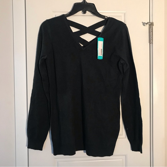 Love Ellie Stitch Fix Mia Back Detail Sweater - Picture 1 of 3